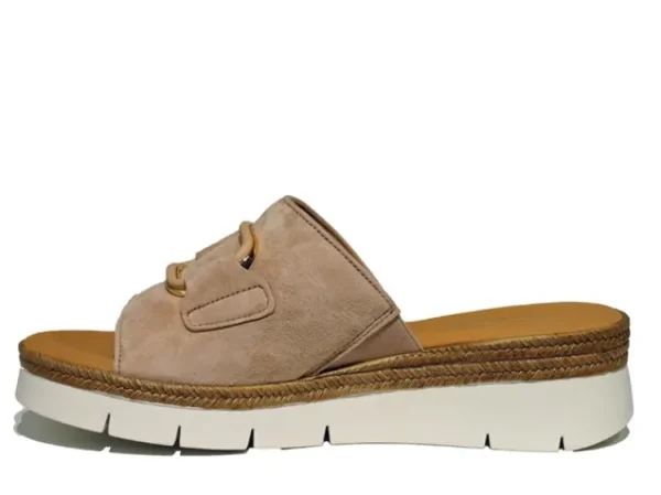 Slippers^Gabor 42.892 sand (uni+gold)